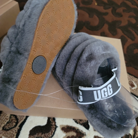 UGG Fluff Yeah Slide Charcoal - Picture 3 of 5